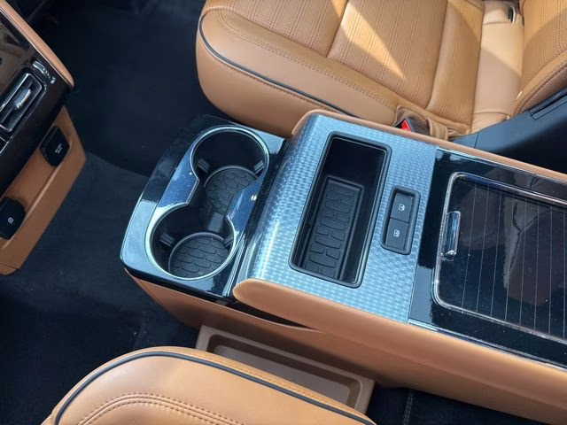2025 White Metallic Lincoln Aviator Black Label AWD SUV