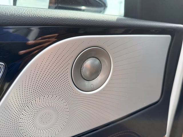 2025 White Metallic Lincoln Aviator Black Label AWD SUV