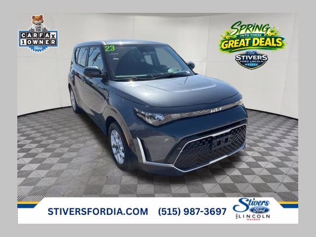 2023 Gravity Gray Kia Soul LX FWD Hatchback