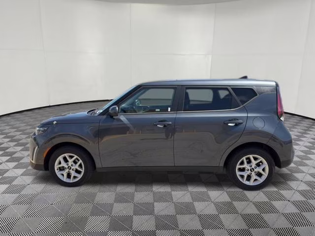 2023 Gravity Gray Kia Soul LX FWD Hatchback