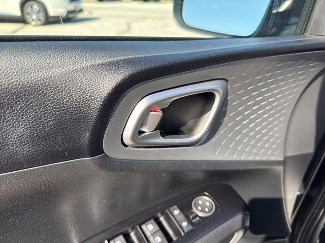 2023 Gravity Gray Kia Soul LX FWD Hatchback