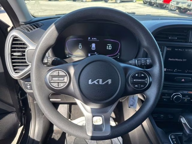2023 Gravity Gray Kia Soul LX FWD Hatchback