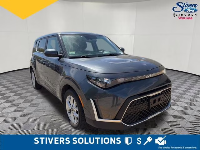 2023 Gravity Gray Kia Soul LX FWD Hatchback