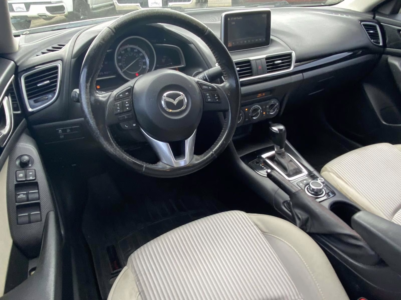 2015 Snowflake White Pearl Mica Mazda Mazda3 i Touring FWD Sedan