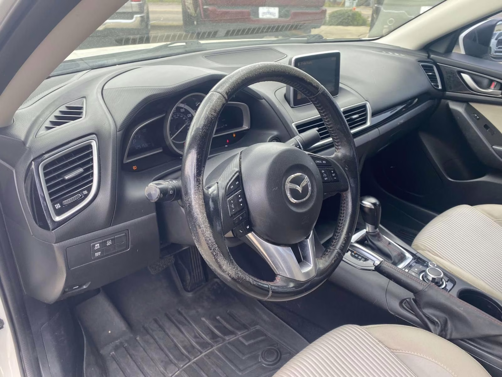 2015 Snowflake White Pearl Mica Mazda Mazda3 i Touring FWD Sedan