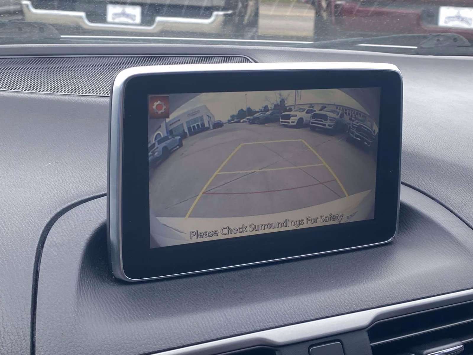 2015 Snowflake White Pearl Mica Mazda Mazda3 i Touring FWD Sedan