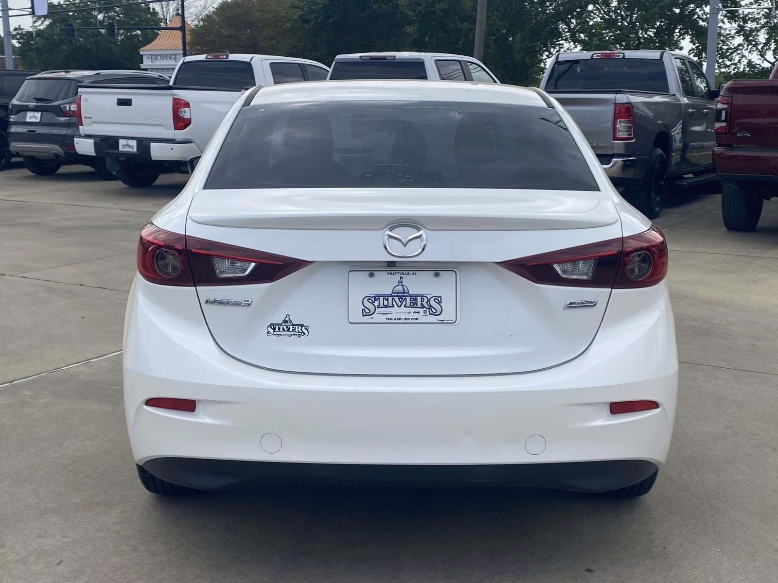 2015 Snowflake White Pearl Mica Mazda Mazda3 i Touring FWD Sedan