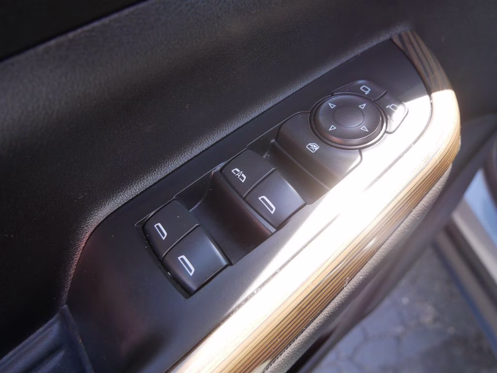 2023 Sterling Metallic GMC Acadia SLE AWD SUV