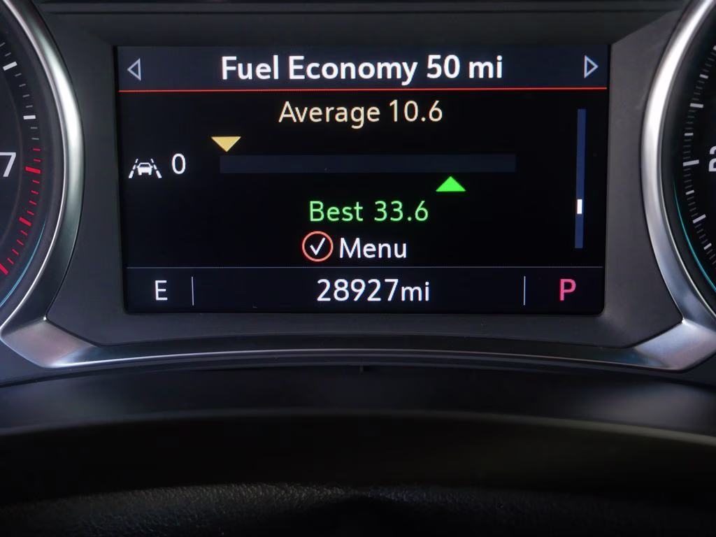2023 Summit White Chevrolet Traverse LT AWD SUV