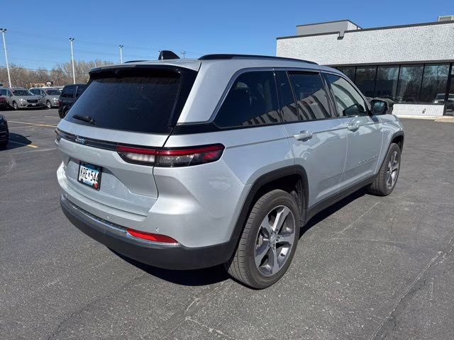 2023 Silver Zynith Jeep Grand Cherokee 4xe 4X4 SUV