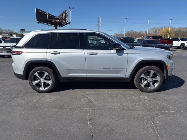 2023 Silver Zynith Jeep Grand Cherokee 4xe 4X4 SUV