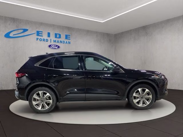 2025 Agate Black Metallic Ford Escape Platinum AWD SUV