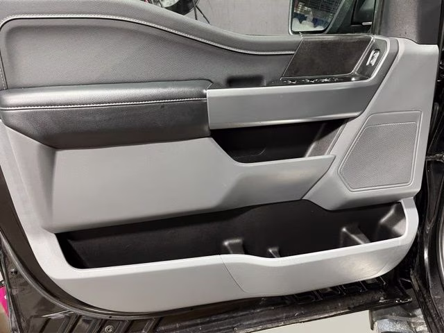 2024 Agate Black Metallic Ford F-150 XLT 4X4 Truck