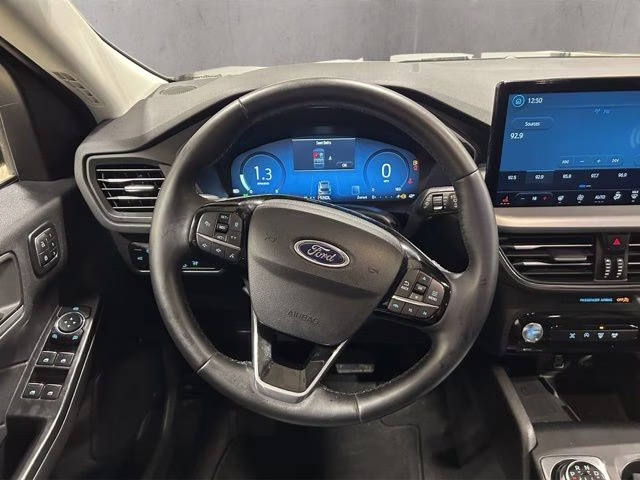 2025 Agate Black Metallic Ford Escape Platinum AWD SUV