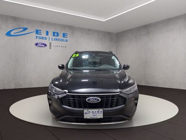 2025 Agate Black Metallic Ford Escape Platinum AWD SUV