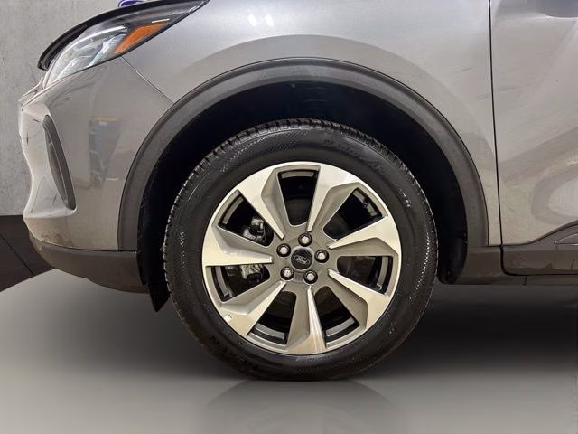 2025 Carbonized Gray Metallic Ford Escape Platinum AWD SUV