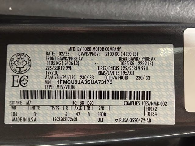 2025 Carbonized Gray Metallic Ford Escape Platinum AWD SUV