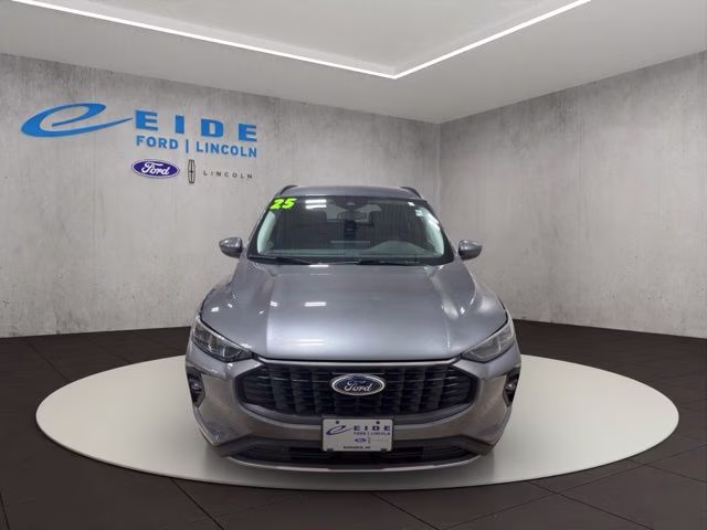 2025 Carbonized Gray Metallic Ford Escape Platinum AWD SUV