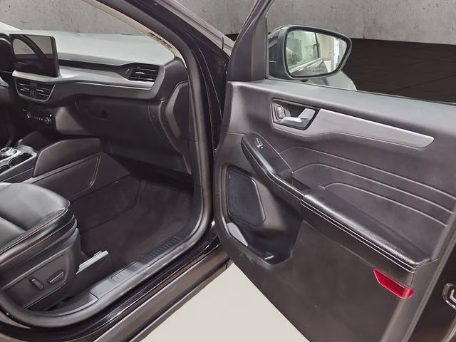 2025 Agate Black Metallic Ford Escape Platinum AWD SUV