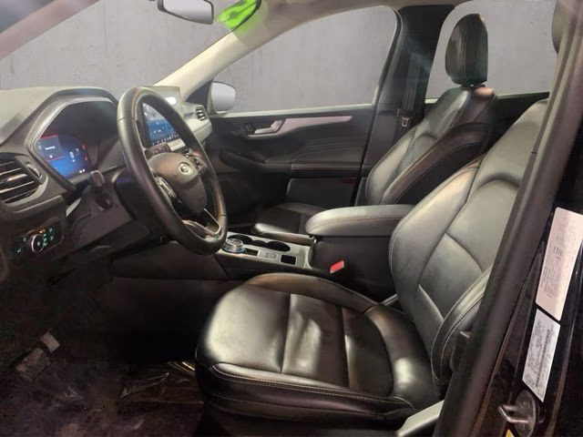 2025 Agate Black Metallic Ford Escape Platinum AWD SUV