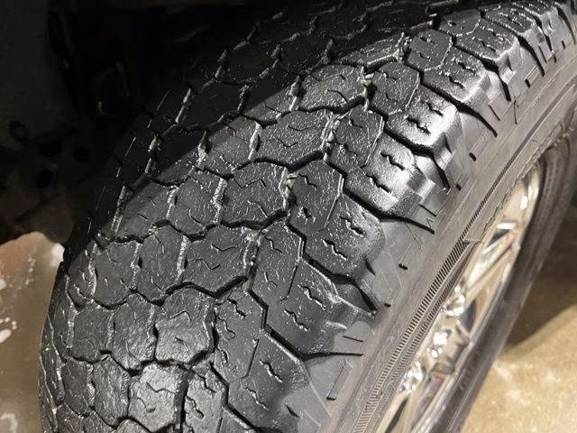 2024 Agate Black Metallic Ford F-150 XLT 4X4 Truck