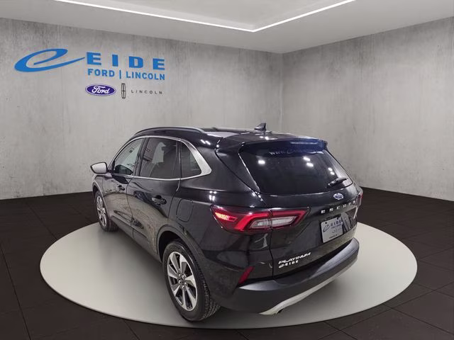 2025 Agate Black Metallic Ford Escape Platinum AWD SUV