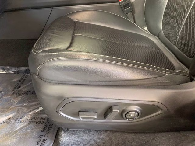 2024 Bright White Clearcoat Jeep Grand Cherokee Limited 4X4 SUV