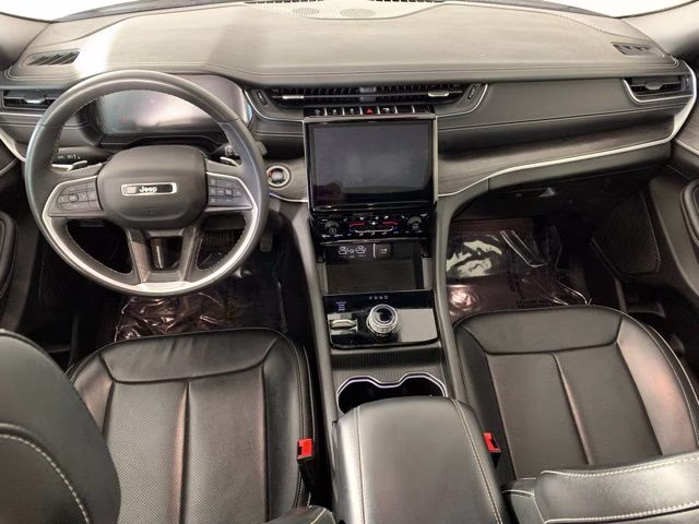 2024 Bright White Clearcoat Jeep Grand Cherokee Limited 4X4 SUV