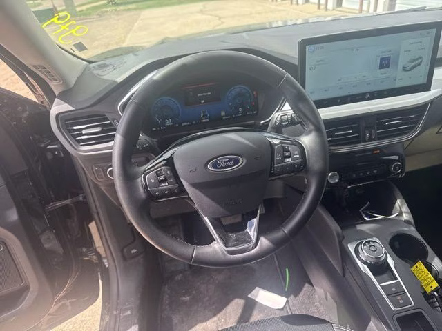 2025 Agate Black Metallic Ford Escape Platinum AWD SUV