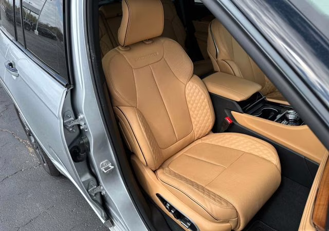 2025 Silver Zynith Jeep Grand Cherokee Summit Reserve 4X4 SUV