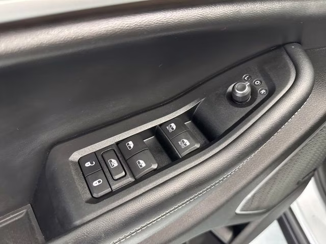 2023 Silver Zynith Jeep Grand Cherokee 4xe 4X4 SUV
