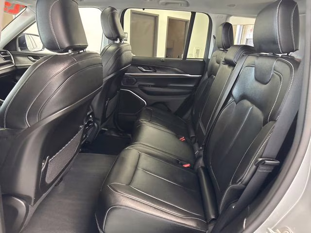 2023 Silver Zynith Jeep Grand Cherokee 4xe 4X4 SUV