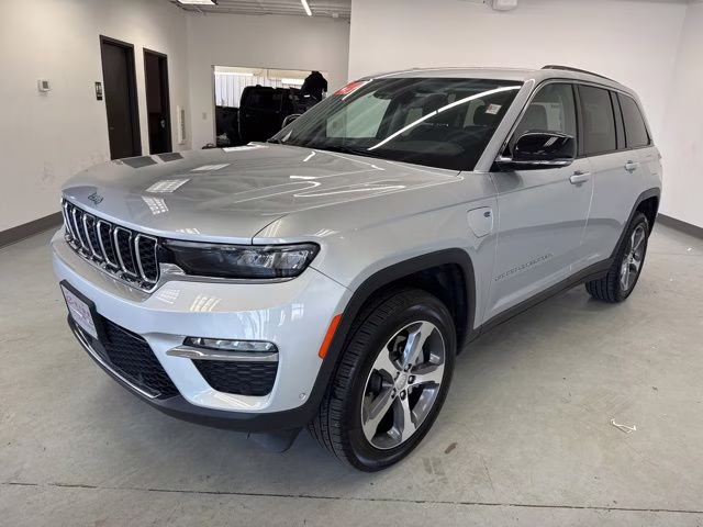 2023 Silver Zynith Jeep Grand Cherokee 4xe 4X4 SUV