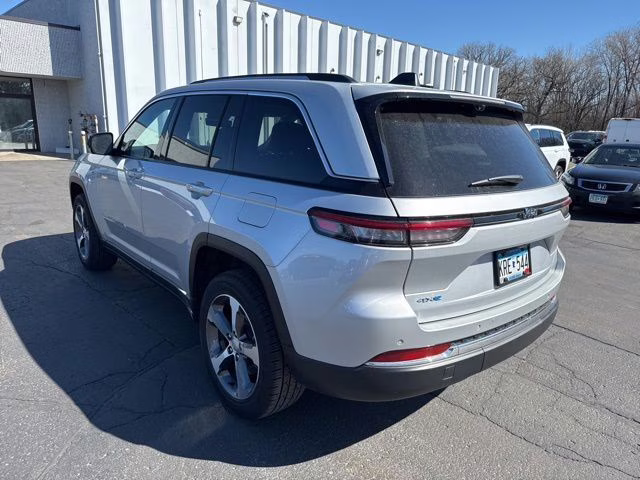 2023 Silver Zynith Jeep Grand Cherokee 4xe 4X4 SUV