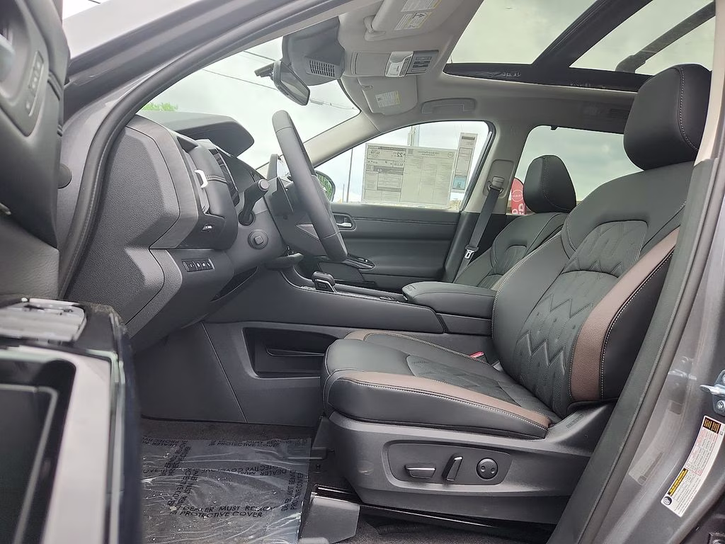 2026 Gun Metallic Nissan Pathfinder Platinum 4X4 SUV
