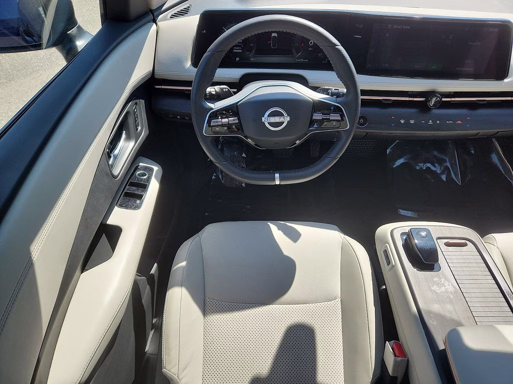 2023 Deep Ocean Blue Pearl/Black Diamond Pearl Nissan ARIYA EVOLVE+ FWD SUV