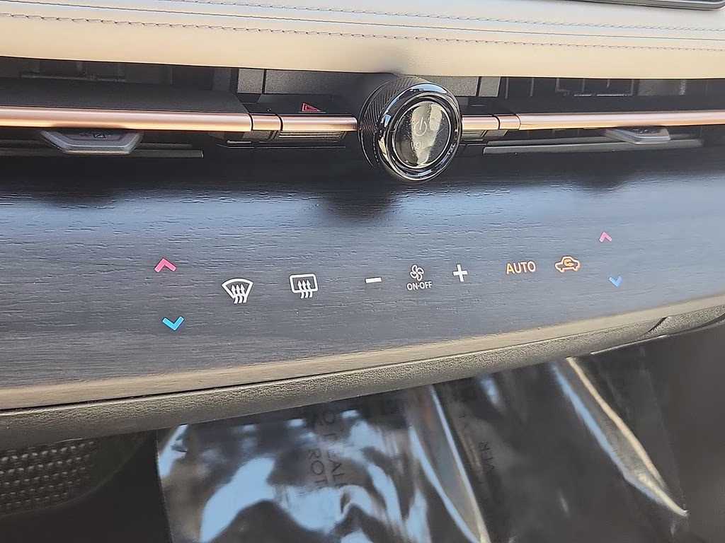 2023 Deep Ocean Blue Pearl/Black Diamond Pearl Nissan ARIYA EVOLVE+ FWD SUV