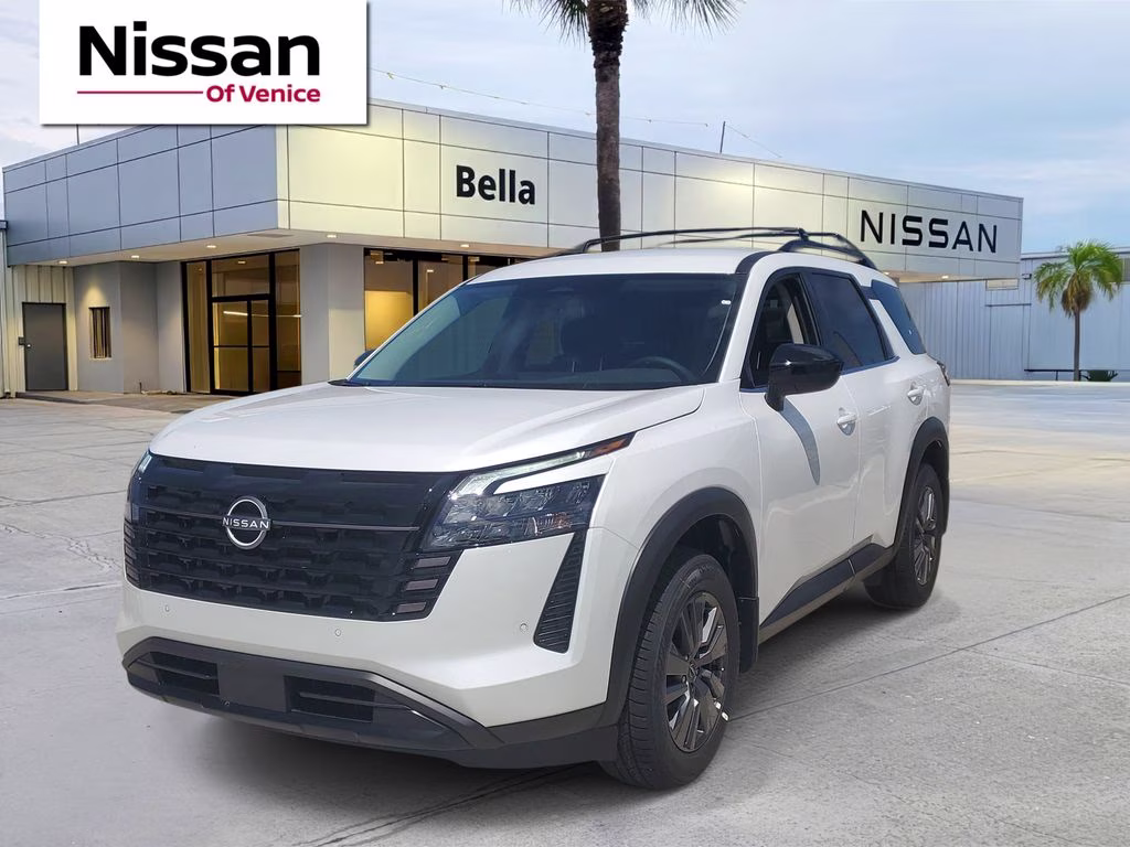2026 Everest White Pearl Tricoat Nissan Pathfinder SV FWD SUV