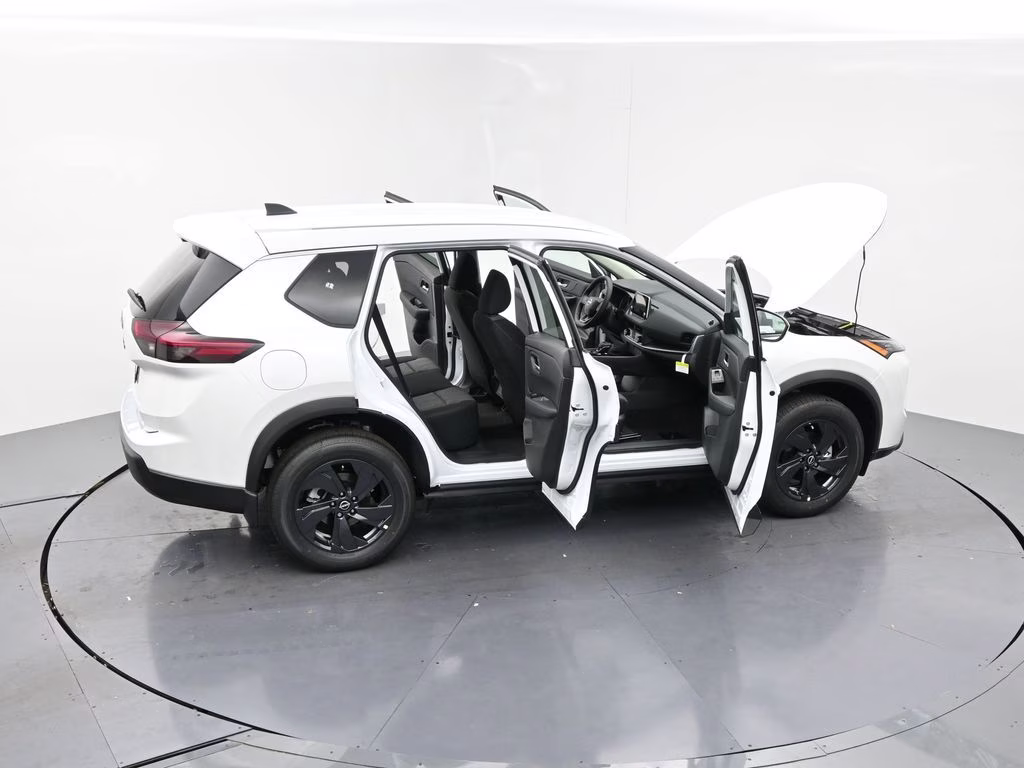 2026 Everest White Pearl Tricoat Nissan Rogue SV FWD SUV