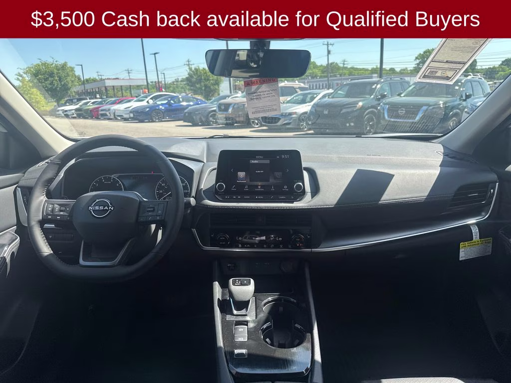 2026 Everest White Pearl Tricoat Nissan Rogue Dark Armor FWD SUV
