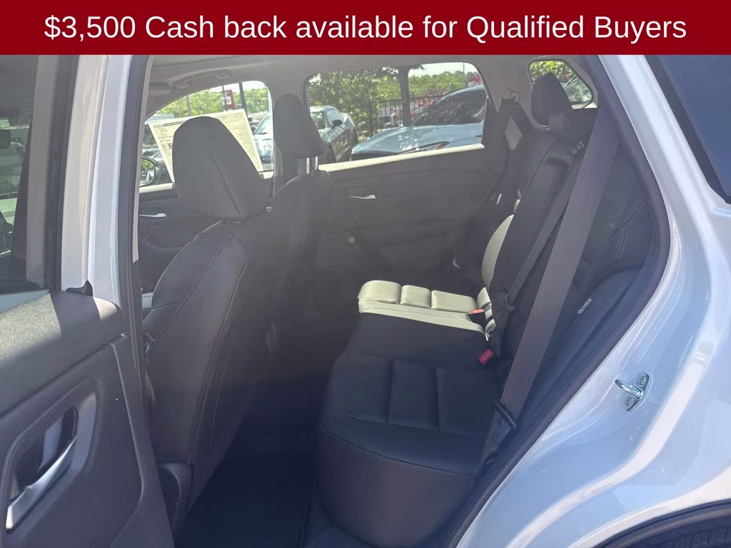 2026 Everest White Pearl Tricoat Nissan Rogue Dark Armor FWD SUV