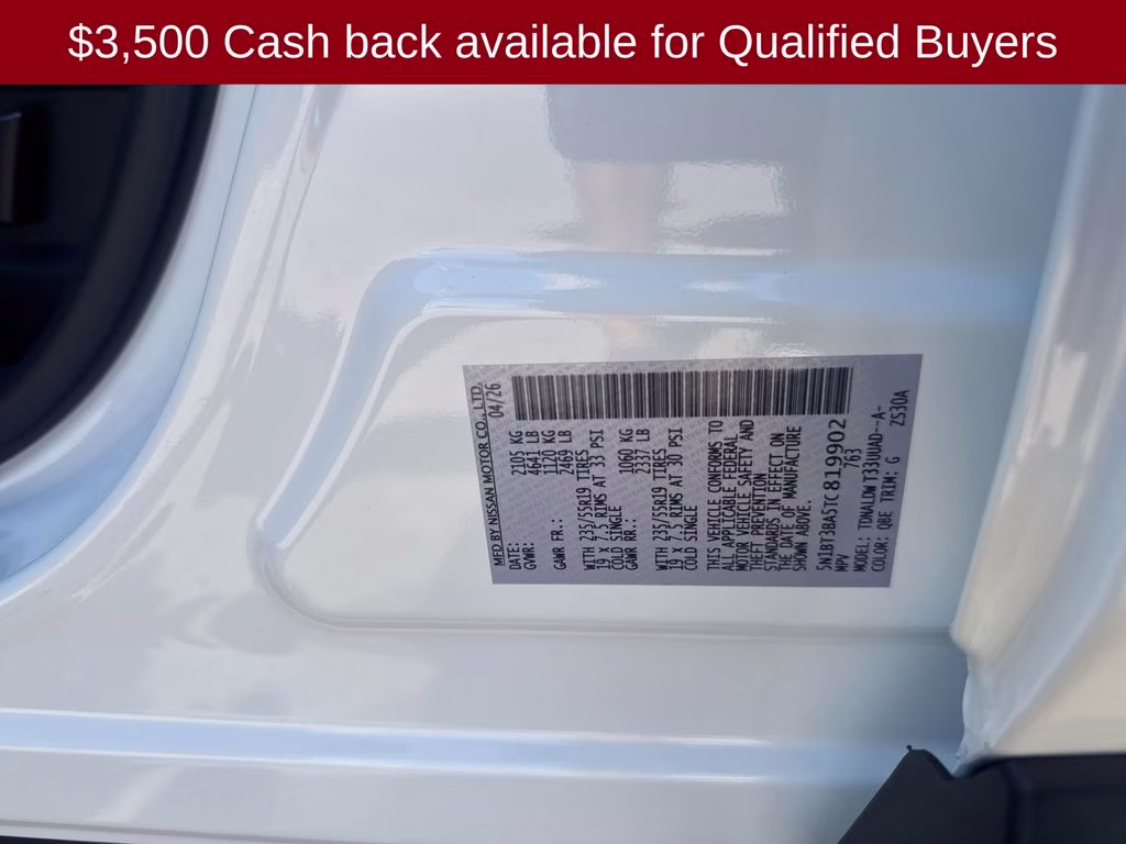 2026 Everest White Pearl Tricoat Nissan Rogue Dark Armor FWD SUV