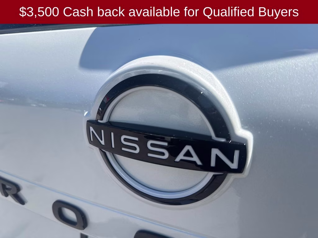 2026 Everest White Pearl Tricoat Nissan Rogue Dark Armor FWD SUV