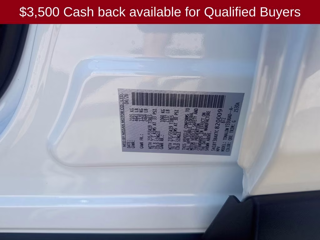 2026 Everest White Pearl Tricoat Nissan Rogue Dark Armor FWD SUV