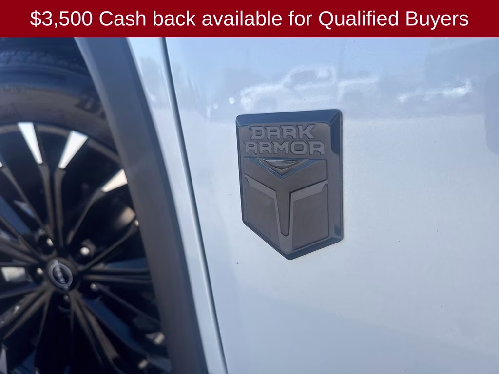 2026 Everest White Pearl Tricoat Nissan Rogue Dark Armor FWD SUV