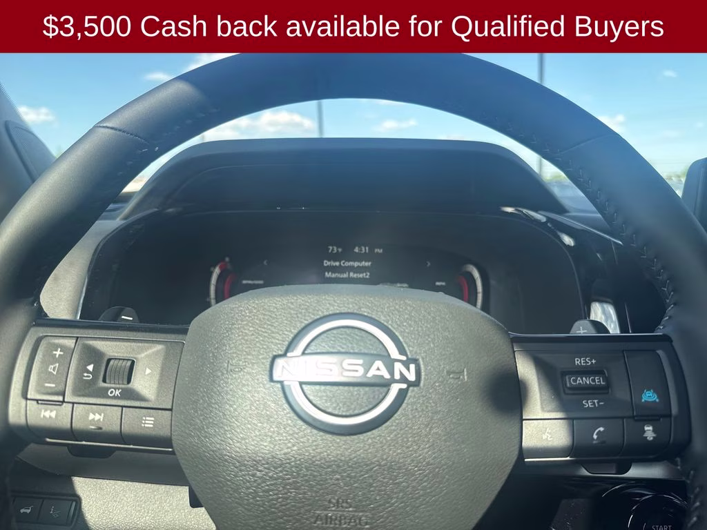 2026 Everest White Pearl Tricoat Nissan Pathfinder Platinum FWD SUV