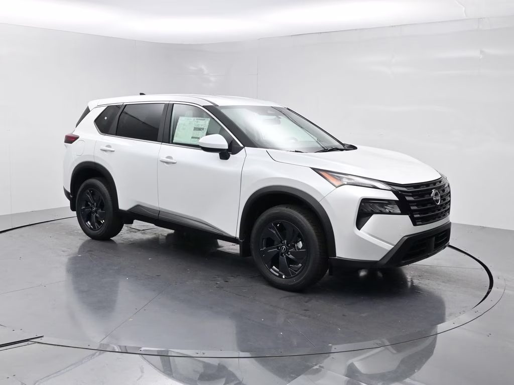 2026 Everest White Pearl Tricoat Nissan Rogue SV FWD SUV
