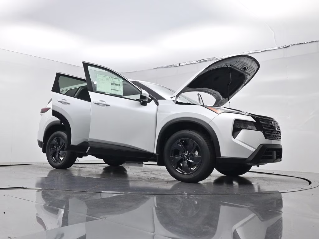2026 Everest White Pearl Tricoat Nissan Rogue SV FWD SUV