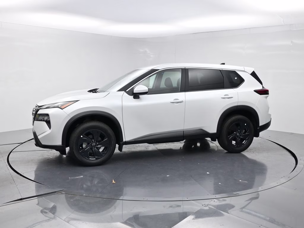 2026 Everest White Pearl Tricoat Nissan Rogue SV FWD SUV