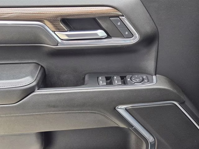 2024 Sterling Gray Metallic Chevrolet Silverado 1500 LT 4X4 Truck